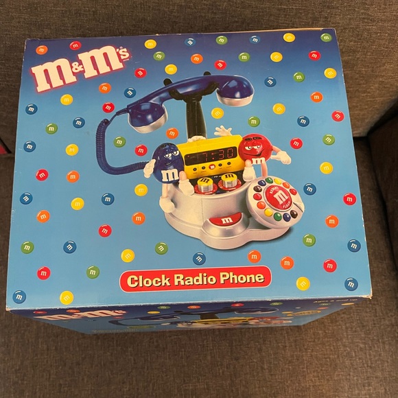 M&M\'s Mars Official Licensed Clock Radio Phone Collectable New In Box
